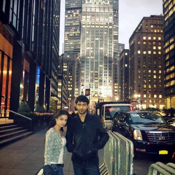 Meet your Posher, Xachul - Picture 1 of 1